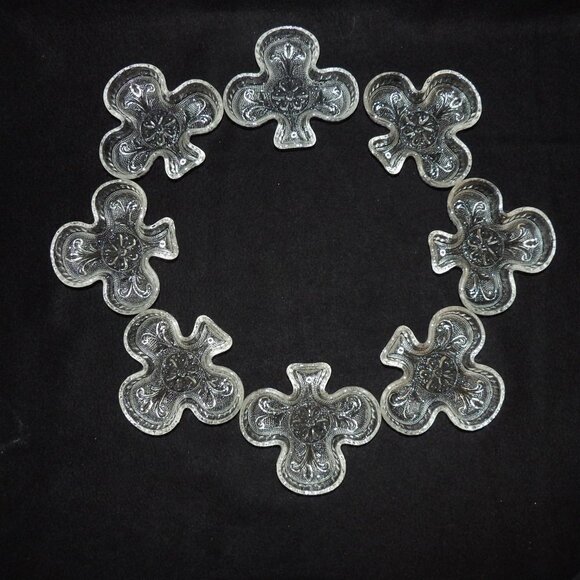 Vintage Tiaraware Indiana Clear Glass Sandwich Pattern Trinket Dish (Set of 8) - Picture 3 of 4